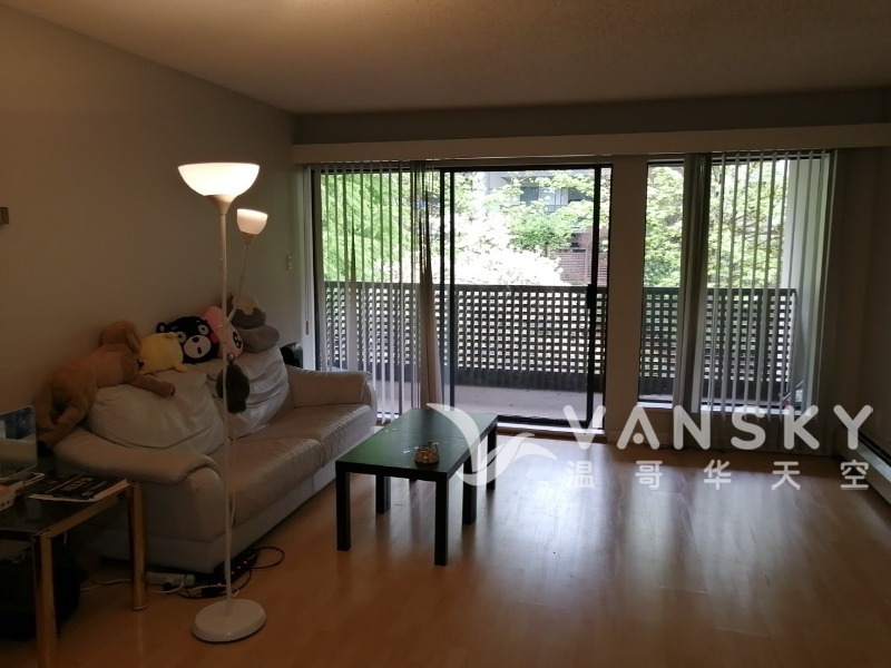 260801092136_living room.jpg